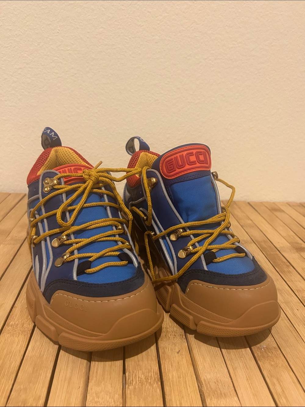 Gucci men’s6/womens9 Blue, Tan and Yellow Rhyton Lace-Up Sneakers